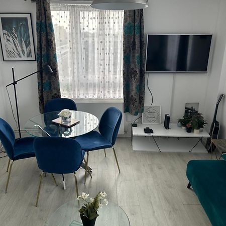 Cosy 2-Bedroom Flat In Finsbury Park, Modern, Convenient & Close To Central London! Zewnętrze zdjęcie