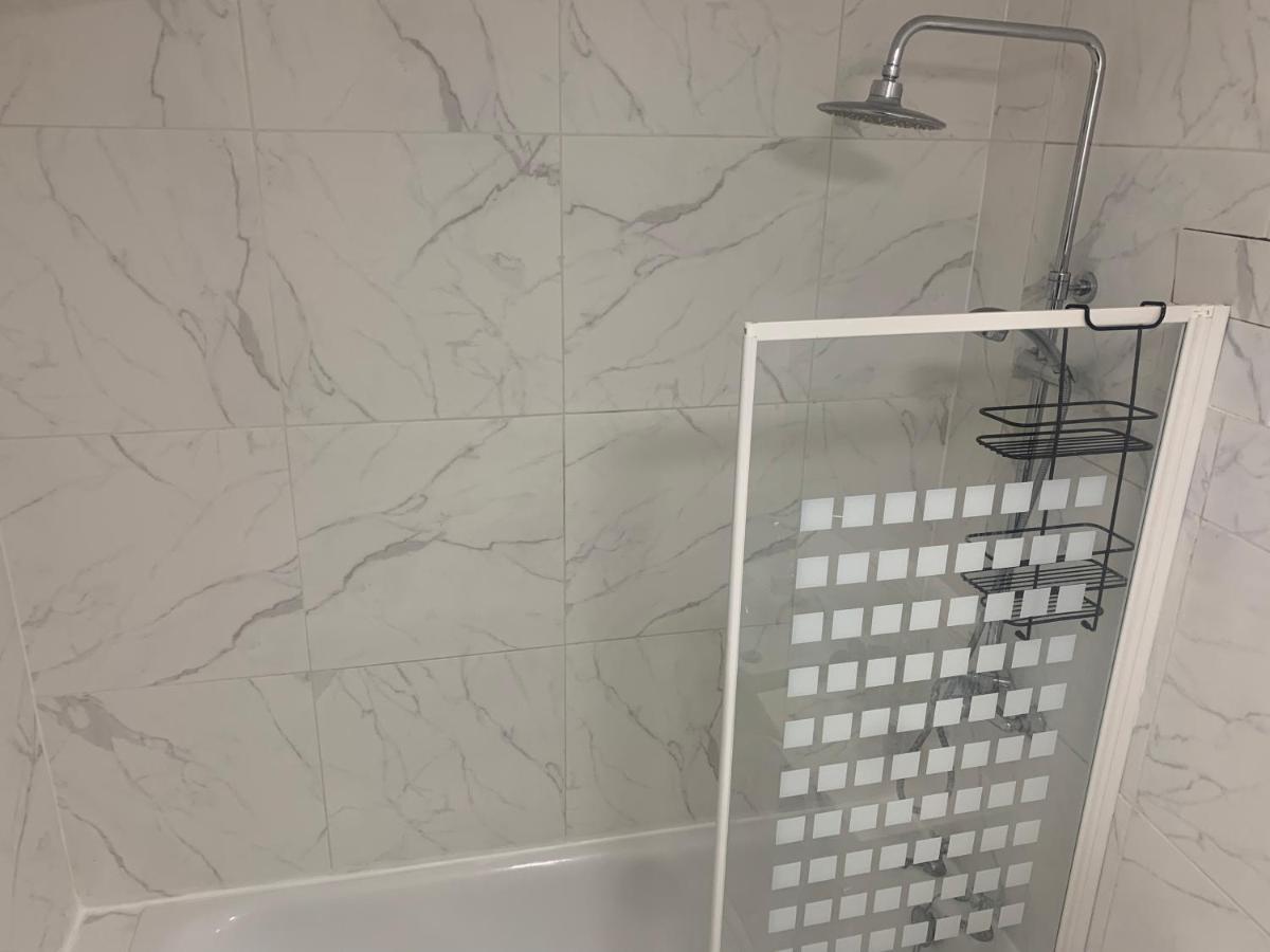Cosy 2-Bedroom Flat In Finsbury Park, Modern, Convenient & Close To Central London! Zewnętrze zdjęcie