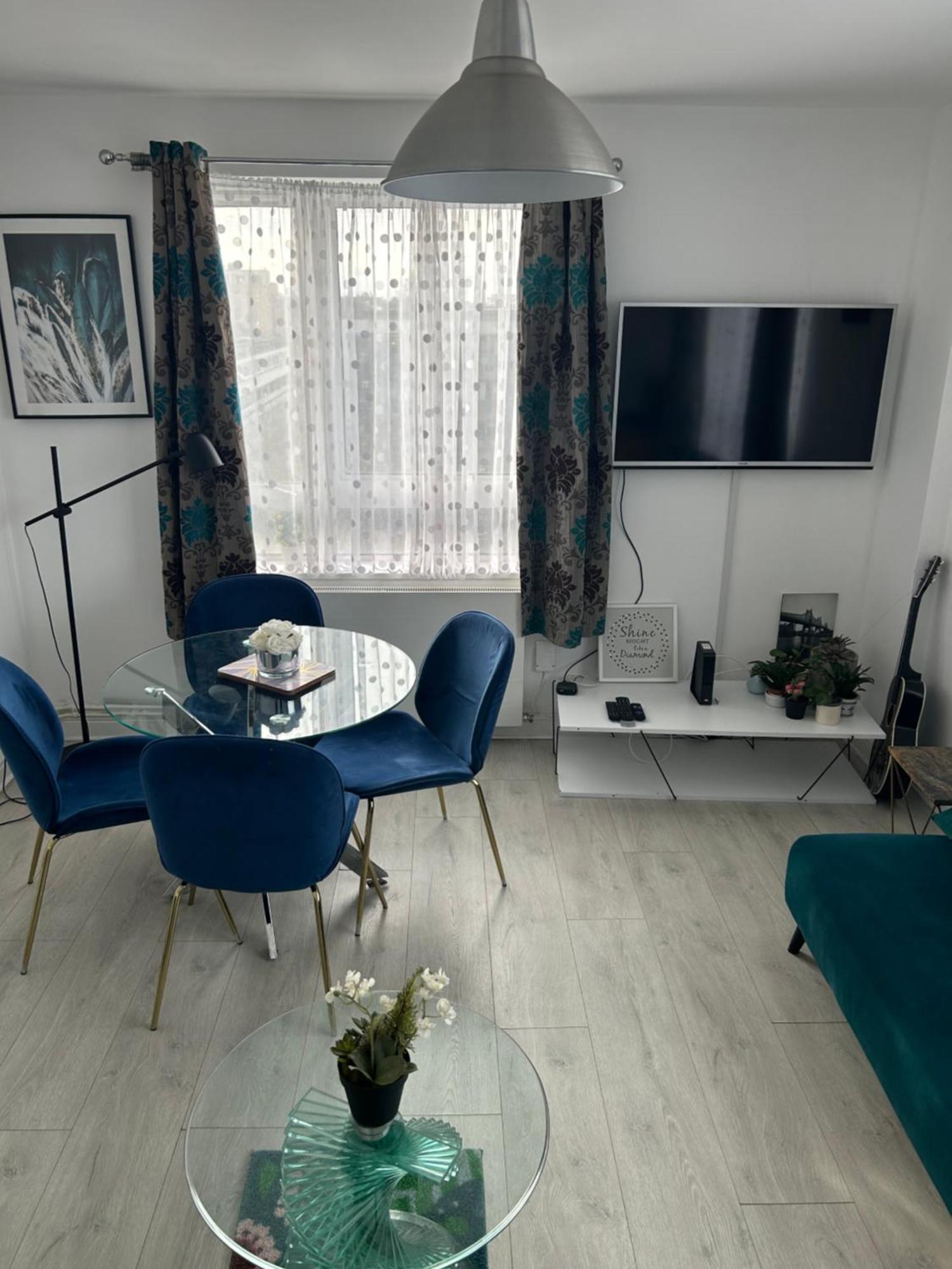 Cosy 2-Bedroom Flat In Finsbury Park, Modern, Convenient & Close To Central London! Zewnętrze zdjęcie